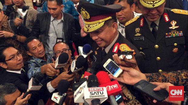 Jenderal Tito Karnavian menjadi Kapolri dengan melompati empat angkatan di atasnya.