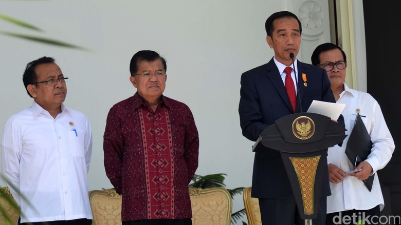 Ini Daftar Lengkap Reshuffle Kabinet Kerja Jilid II