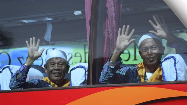 Bertamu ke Tanah Suci jadi mimpi sebagian besar Muslim di Indonesia, baik dengan cara umroh atau haji.