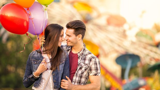 Baru Nikah Seperti Kahiyang, Tinggal Sendiri atau Sama Ortu Ya?