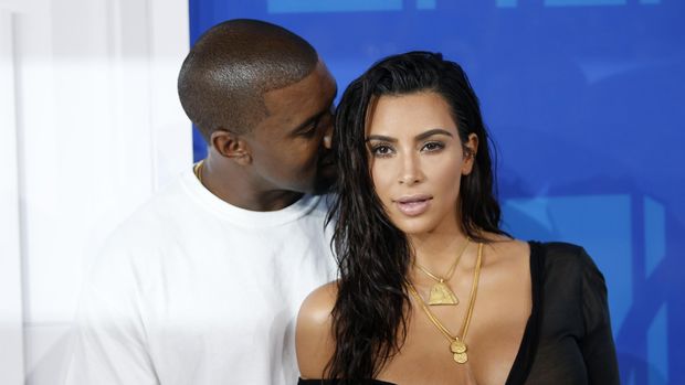 Pasangan Kim K dan Kanye West sama-sama punya catatan buruk dengan penggemar.