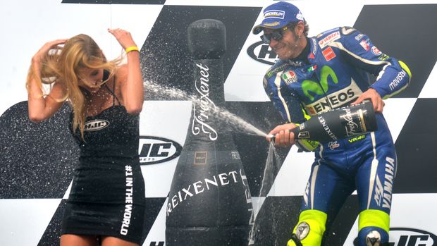 Valentino Rossi, putra dari Graziano Rossi, ditakdirkan sebagai pebalap legendaris di MotoGP