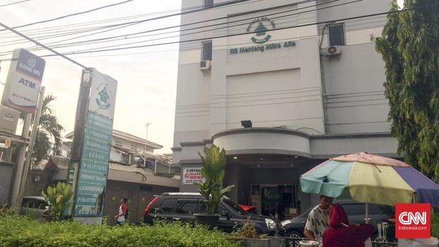 Gundah Hati Pasien Lantaran Rumah Sakit Ditutup Ahok