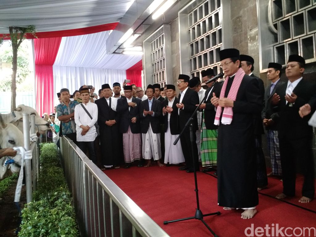 Ini Pertimbangan Masjid Istiqlal Tak Lagi Bagi Daging 