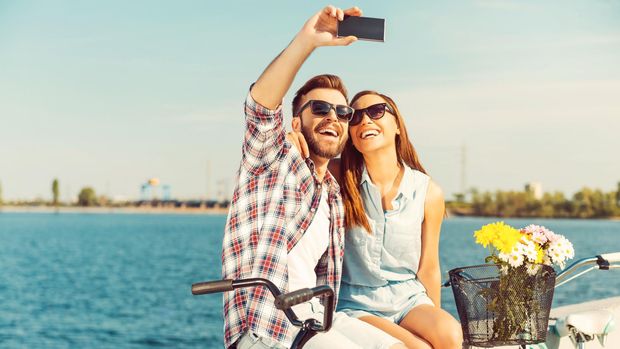 Wahai Lelaki, Mengapa Kalian Selfie?