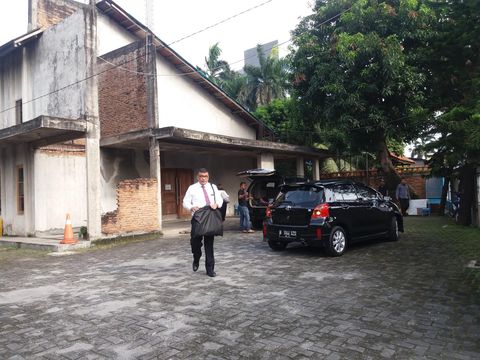 Foto: Jemaat tetap hadir ke gereja (Arief/detikcom)