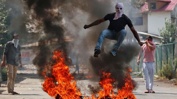 Kondisi Memanas, Pakistan Evakuasi Ribuan Warga dari Kashmir