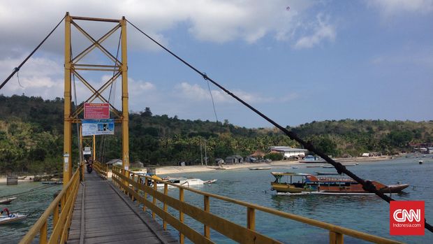 Kronologi Robohnya 'Jembatan Cinta ' Nusa Lembongan Bali