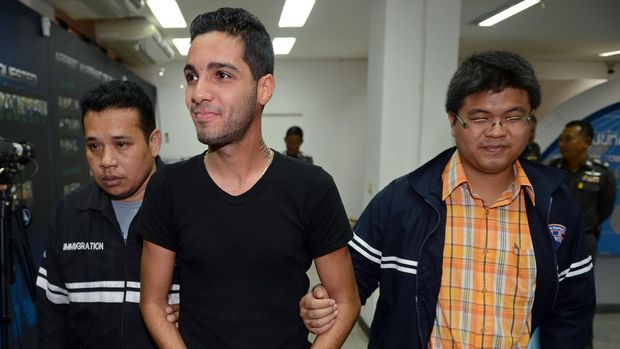 Hamza Bendelladj saat ditangkap kepolisian Thailand