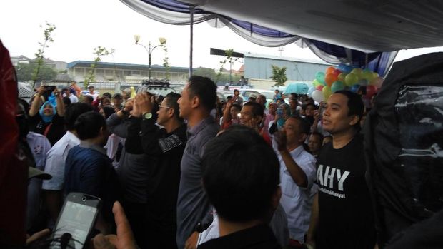 Warga Jakut ke Agus Yudhoyono: Kita Kerja untuk Pemprov DKI, Bukan Ahok