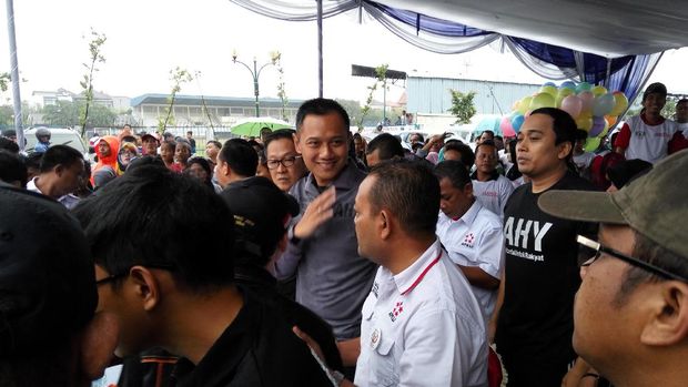 Warga Jakut ke Agus Yudhoyono: Kita Kerja untuk Pemprov DKI, Bukan Ahok