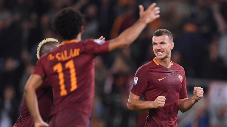 Dzeko yang Sebenarnya Terlihat Musim Ini Dzeko yang Sebenarnya Terlihat Musim Ini