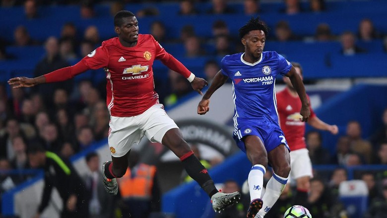 Ejekan untuk Pogba Bikin Chelsea-MU Makin Gaduh di Twitter Ejekan untuk Pogba Bikin Chelsea-MU Makin Gaduh di Twitter