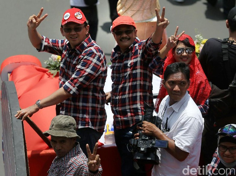 Ahok Pilih Blusukan Apabila Putusan MK Harus Cuti Penuh