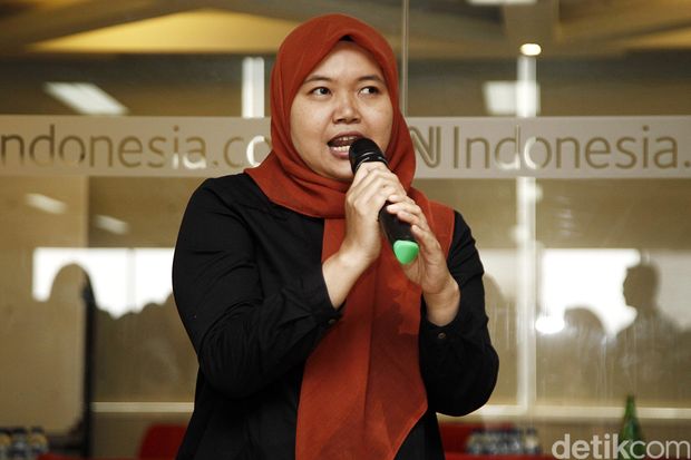 Iin Yumiyanti saat diumumkan menjadi Pemred detikcom oleh Chairul Tanjung, Selasa (1/11) kemarin. Foto: Ridho/detikcom