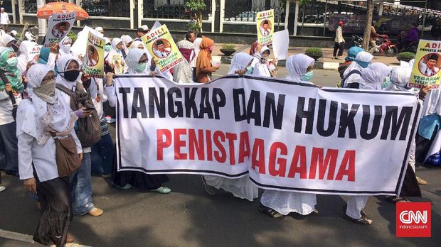 Ahok Efek, Masyarakat Semakin Getol Memburu Pengkritik Ulama