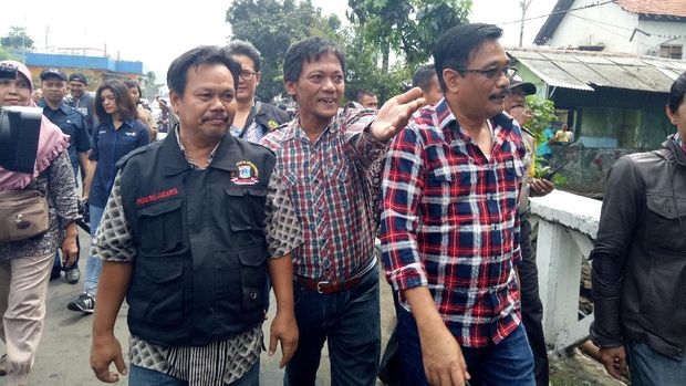 Djarot di Pasar Pramuka 