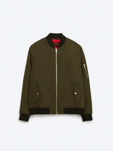 Ini Jaket Zara Seharga Rp 800 Ribuan yang Dicari Netizen 