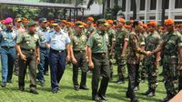 Beri Arahan ke TNI, Jokowi: Terima Kasih Ikut Bantu Amankan Demo 4 November