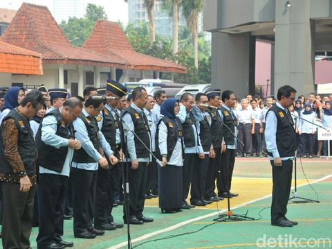  Menteri Hukum dan HAM (Menkum HAM) Yasonna Laoly mengukuhkan Unit Pemberantasan Pungutan Liar (UPP), Senin (7/11/2016)