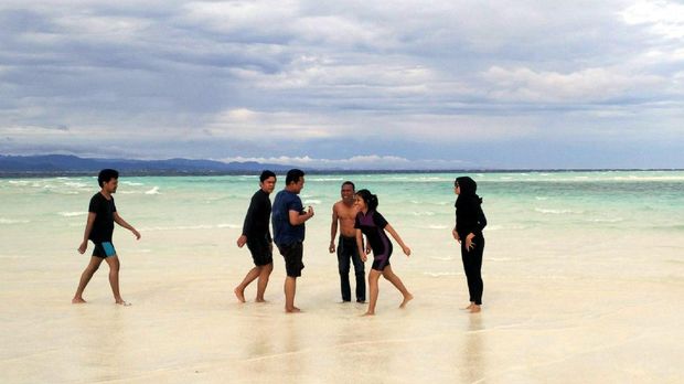 Keajaiban Alam dari Raja Ampat, Pasir Timbul Pulau Mansuar