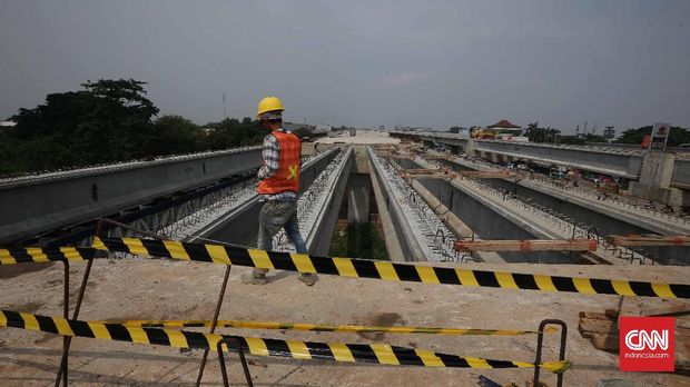 Pajak Seret, Jokowi Diminta Waspadai Proyek Infrastruktur