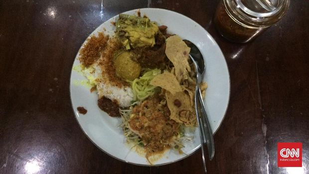 Wisata Satu Malam di Surabaya