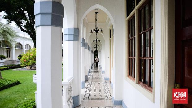 Wisata Satu Malam di Surabaya