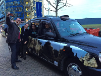 Wonderful Indonesia Memenuhi London Lewat Black Cab Taxi