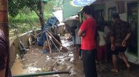 Sungai Cibereum Meluap, 14 Rumah di Gegerkalong Bandung Terendam