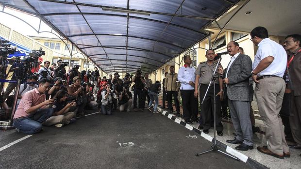 Rangkaian Peristiwa Kunci Jelang Ahok Tersangka