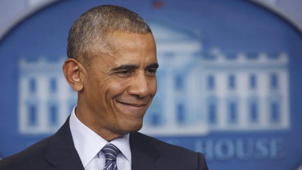 Barack Obama pernah menyanyikan 'Selamat Ulang Tahun' untuk putrinya saat acara Hari Kemerdekaan AS.