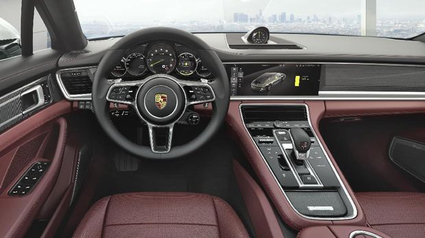 Melirik Porsche Panamera Executive di Los Angeles