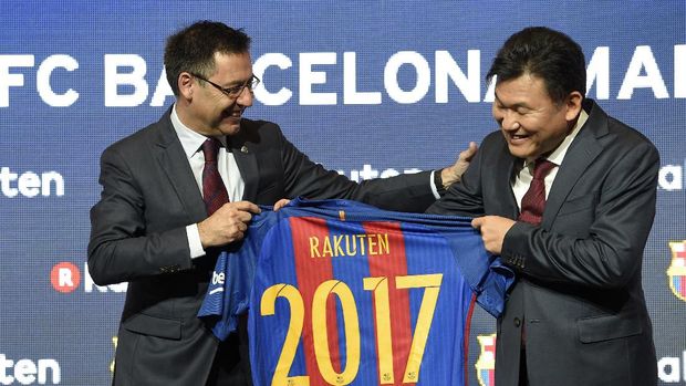 Josep Maria Bartomeu (kiri) menegaskan keinginannya mempertahankan Barcelona di La Liga.