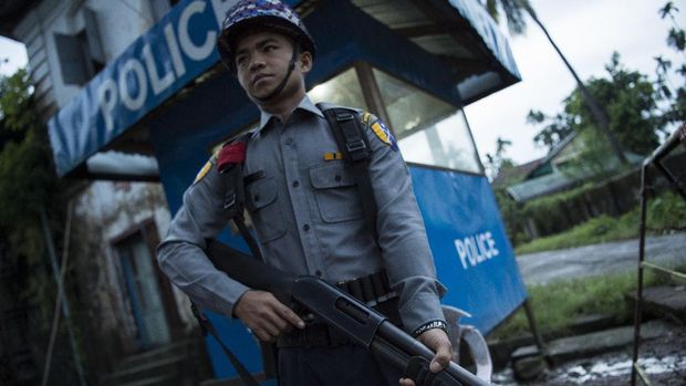 Suu Kyi Bungkam soal Rohinga karena Militer Kuat di Myanmar 