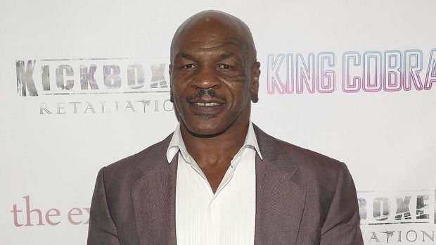 Mike Tyson selalu menangis membicarakan Cus D'Amato.