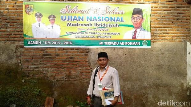Dirikan Sekolah Gratis, Bekas Pedagang Asongan Ini Banyak dapat Cibiran