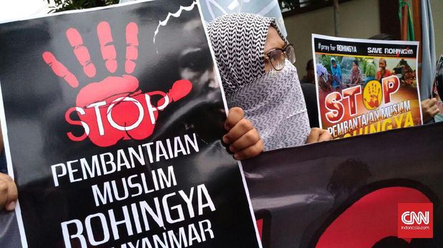 Warga etnis minoritas Rohingya selama kerap menjadi korban diskriminasi akibat masalah kewarganegaraan. (Reuters/Mohammad Ponir Hossain)