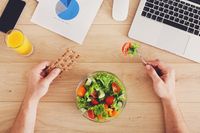 Pilihan makan siang terbaik untuk menurunkan berat badan