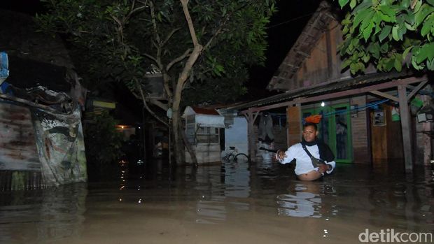 Jombang Kembali Dilanda Banjir, Jalur Surabaya-Kediri Sempat Terputus