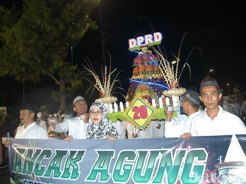 Seluruh SKPD Pemkab Situbondo Ramaikan Festival Ancak Agung