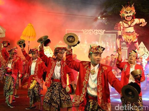 Festival Kuwung di Banyuwangi