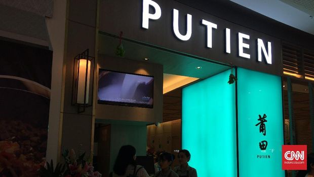 Nuansa pastel restoran ini menggambarkan keteduhan pantai, seperti ciri khas daerah asalnya, Putian.