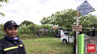 Jalanan Menuju Pakansari Padat, Parkir Dadakan Rp10 Ribu