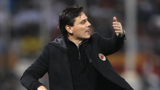 Vincenzo Montella bertahan 15 bulan di kursi pelatih AC Milan.