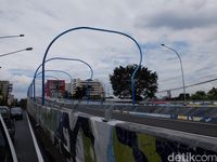 Hampir Rampung, Begini Tampilan Unik Flyover Antapani Bandung