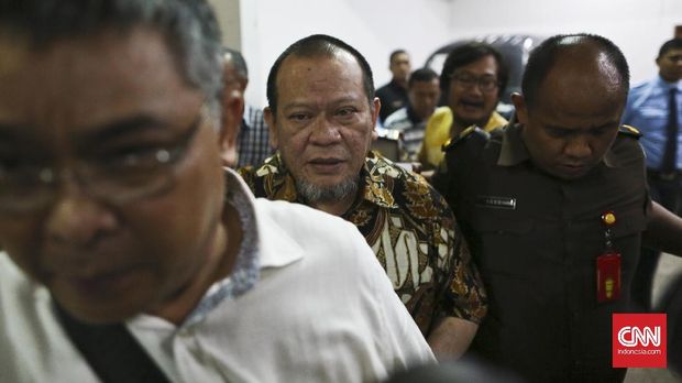 Umpan Lambung Gerindra ke Jokowi soal Mahar La Nyalla