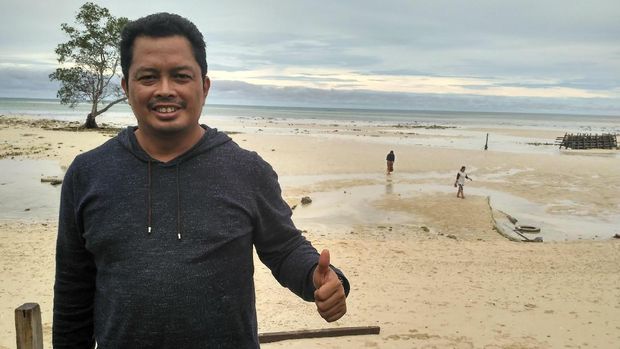 Wakil Ketua MPR Mahyudin mempromosikan wisata lokal di Berau.