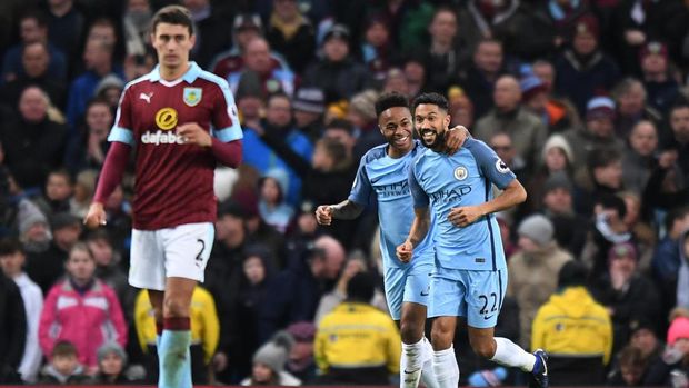 Gael Clichy masih memiliki karier cukup panjang.