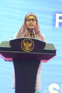 Foto: Gaya Jilbab Simpel Sri Mulyani Saat Berkunjung ke Aceh